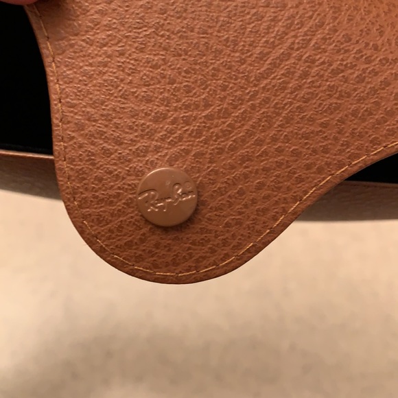πRay-Ban Sunglasses Caseπ - Picture 4 of 4